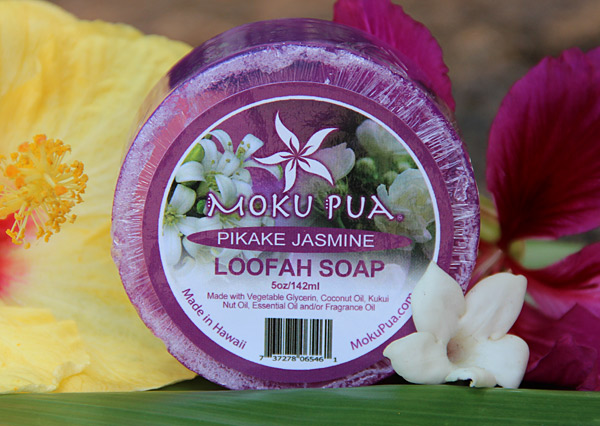 Git Gud Scrub! Soap Queen of the Lands (Elderflower) – Awa-Piko Soap